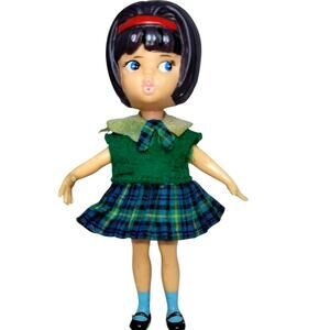 4.5" 60's Vintage Dolly Darlings "Susie Goes to School" Hasbro Doll